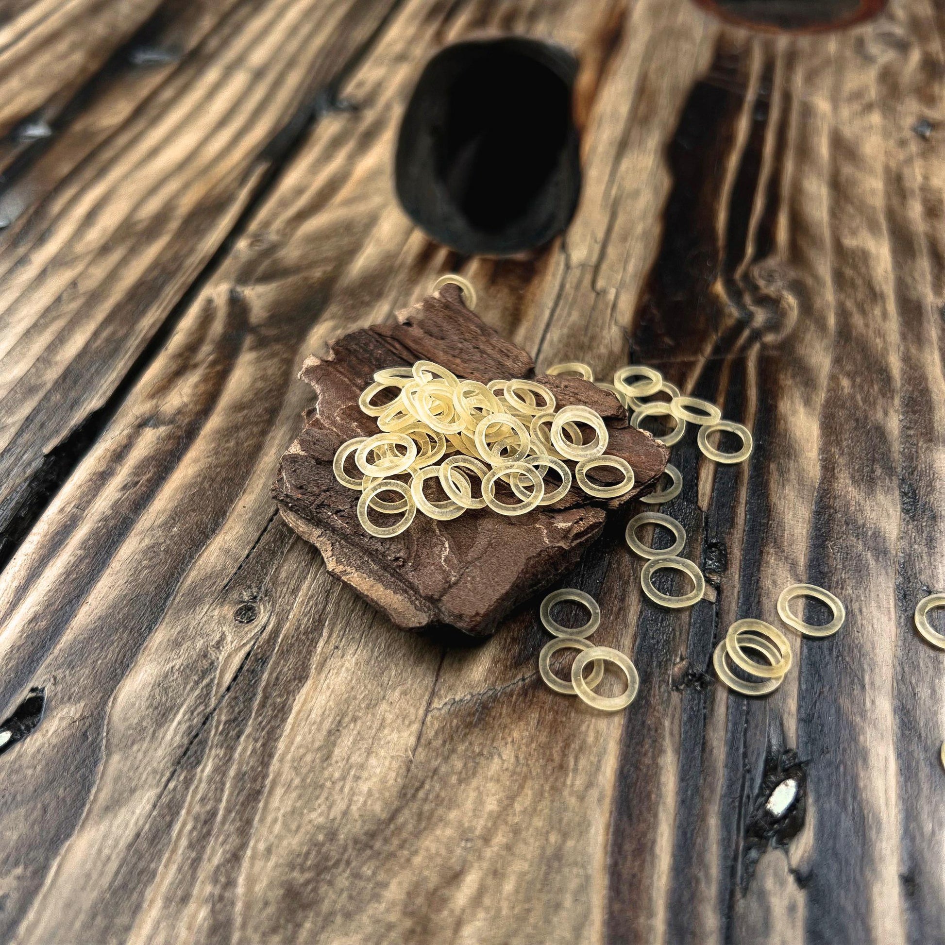 Natural rubber bands for Loc Extensions, ideal for securing braided sections during temporary Human Hair and Synthetic Loc installations.