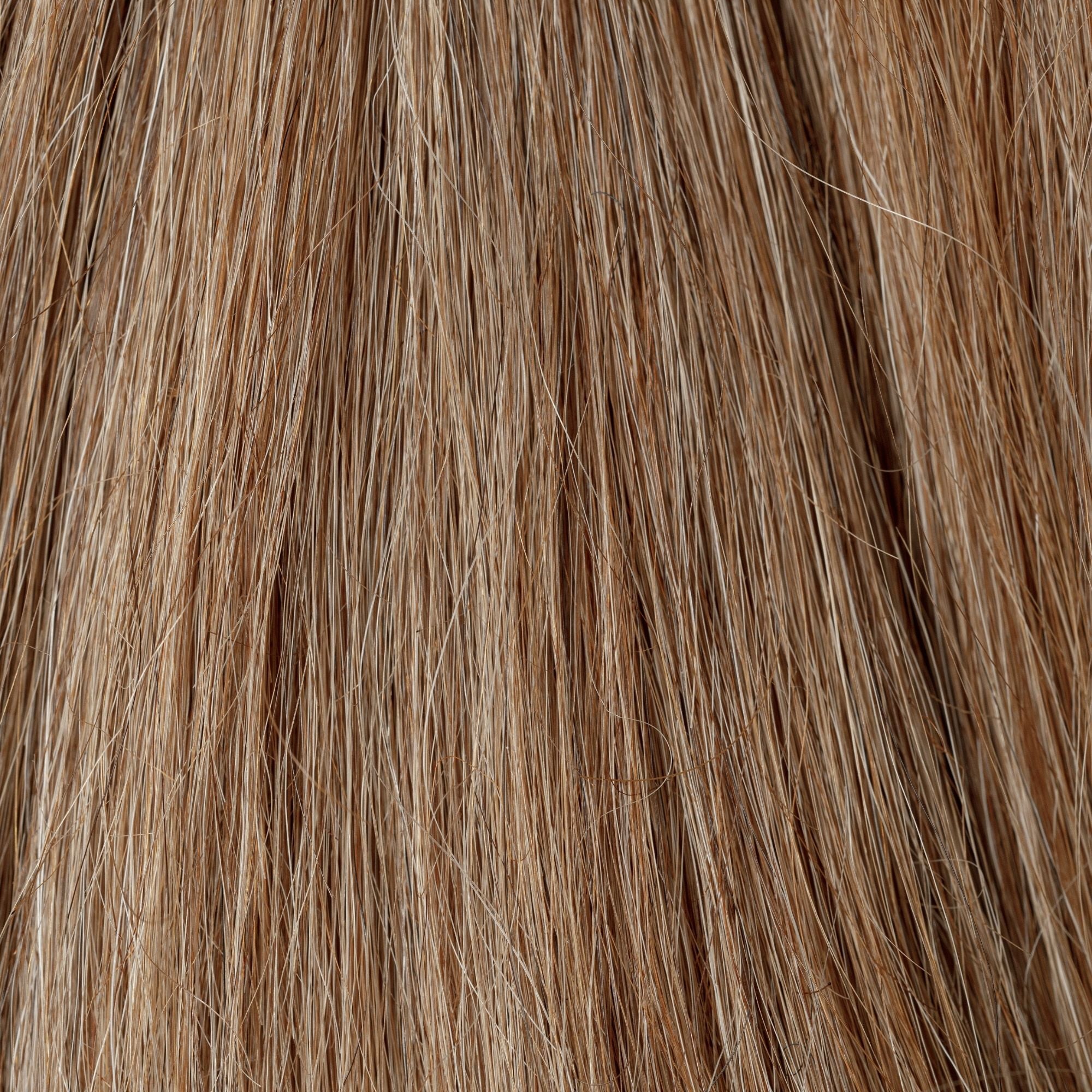 Close-up of Hourglass loose human hair texture for Straight Loc Extensions