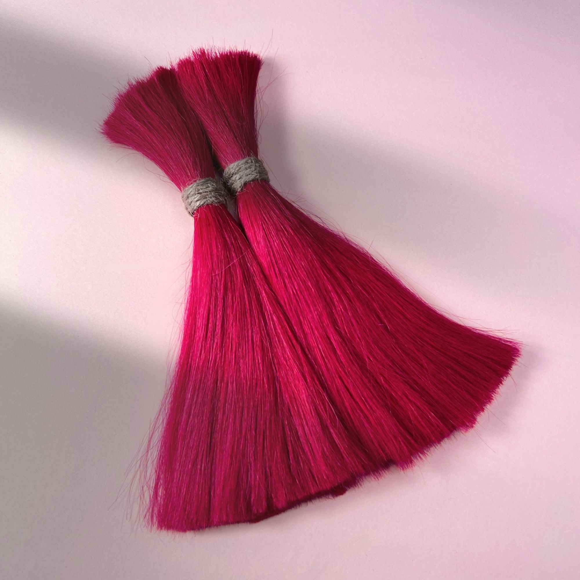 Full view of Indian Pink loose human hair for Straight Loc Extensions